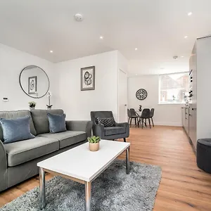 https://citystay-dutchs-corner.cambridgehotelsuk.com
